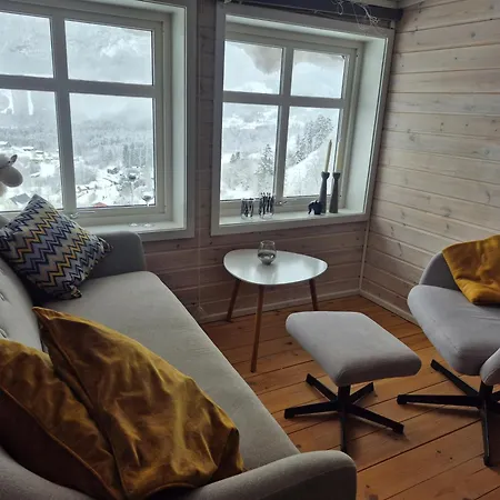 Molden Sky - Takterrasse Med Egen Jacuzzi! * Luster