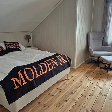 Molden Sky - Takterrasse Med Egen Jacuzzi!